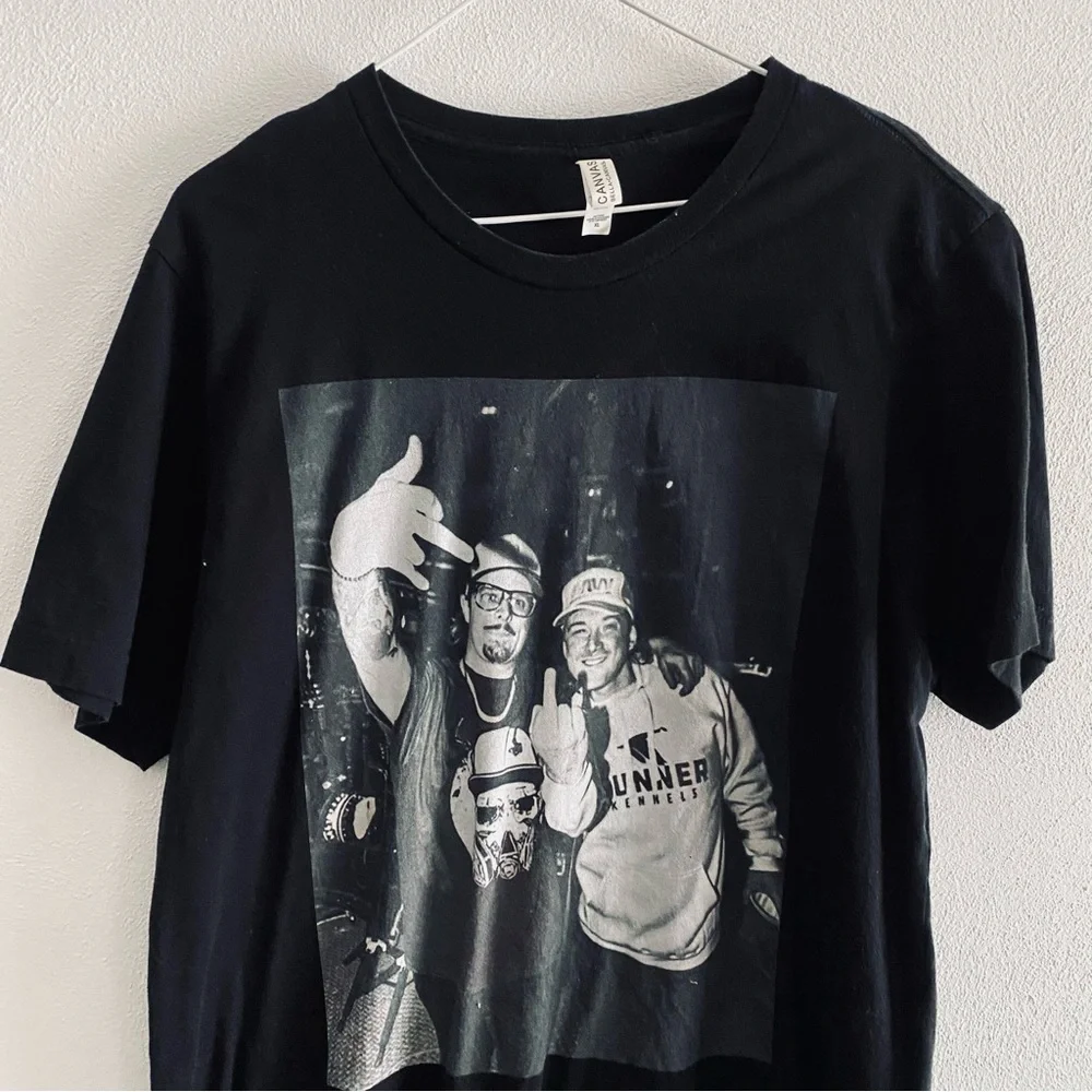 Bella Canvas black graphic t-shirt - Picture 3 of 8
